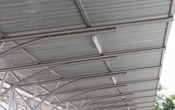 installing Dunan metal roofing